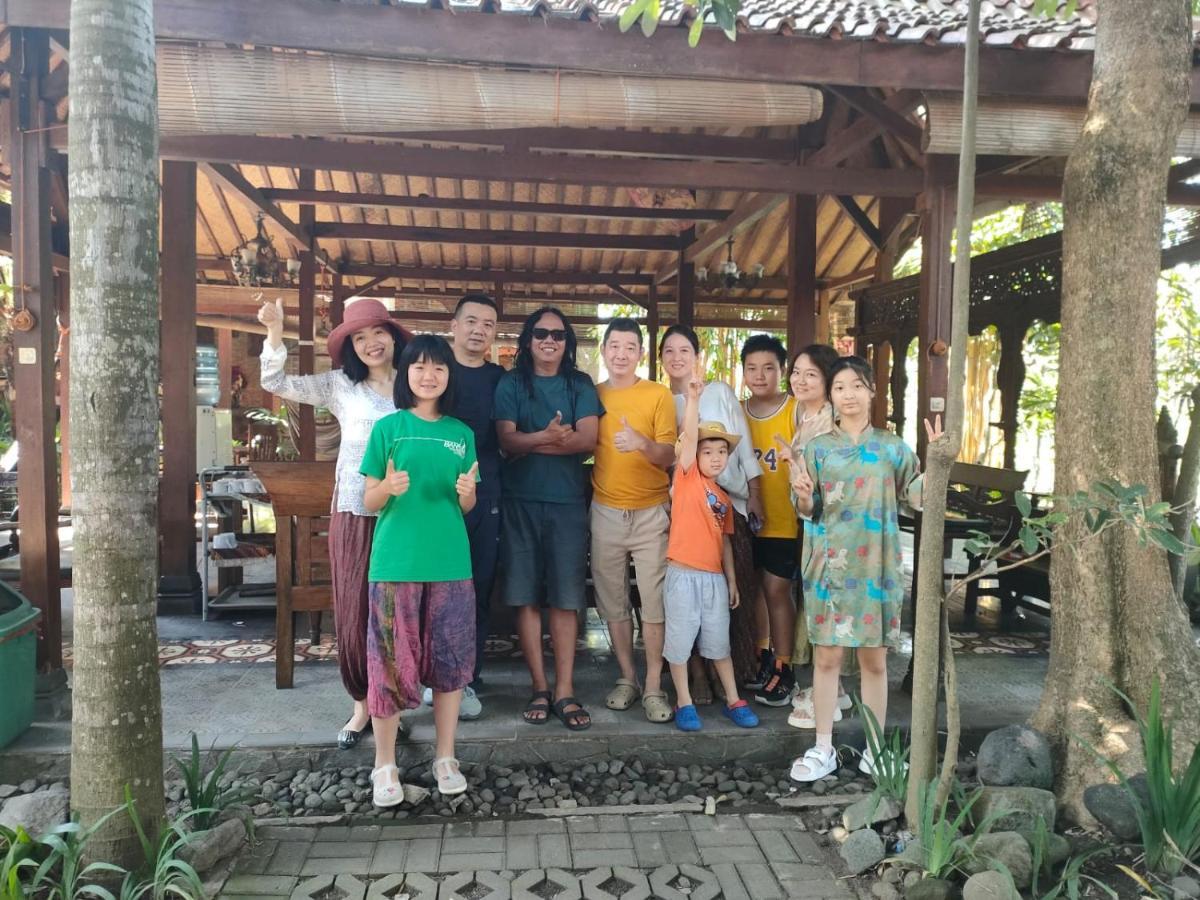 Bedhot Homestay Yogyakarta Exterior photo