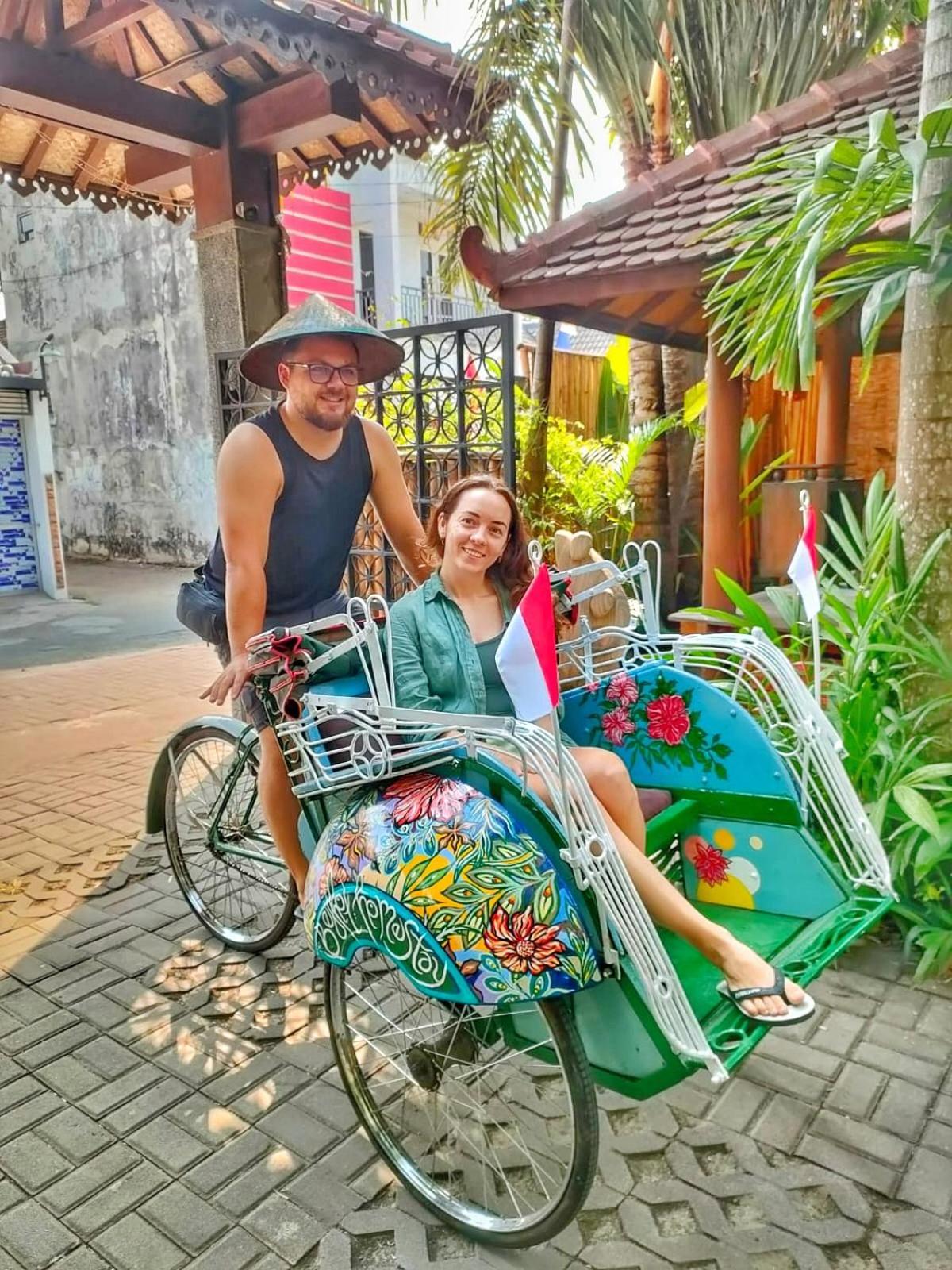 Bedhot Homestay Yogyakarta Exterior photo