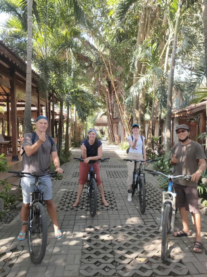 Bedhot Homestay Yogyakarta Exterior photo